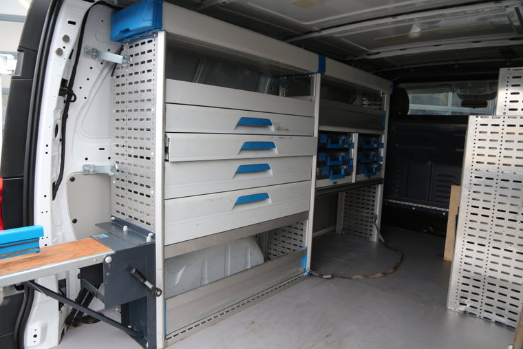 Vehicle Image 21