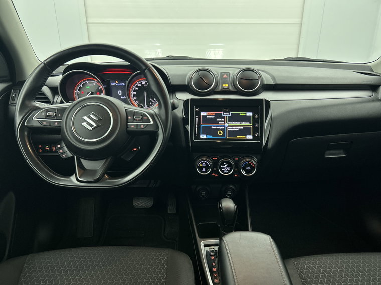 Vehicle Image 14
