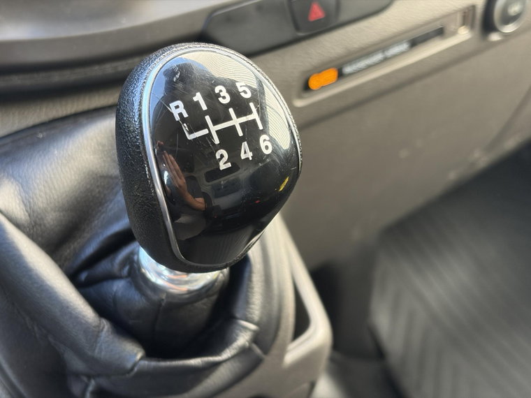 Vehicle Image 29