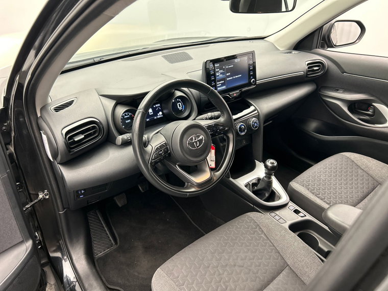 Vehicle Image 21