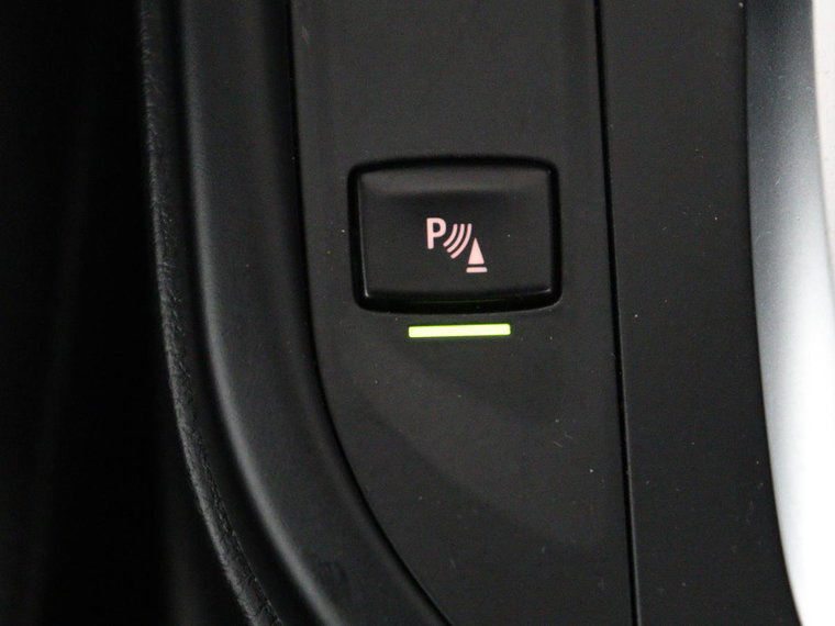 Vehicle Image 27