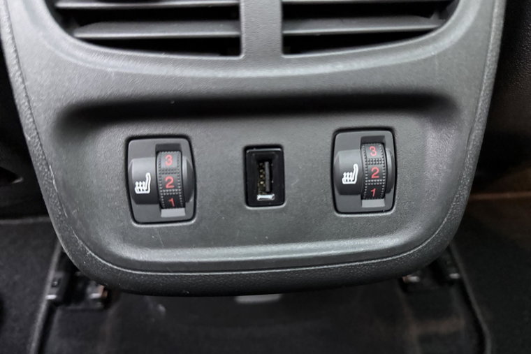 Vehicle Image 34