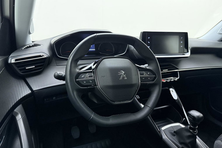 Vehicle Image 27
