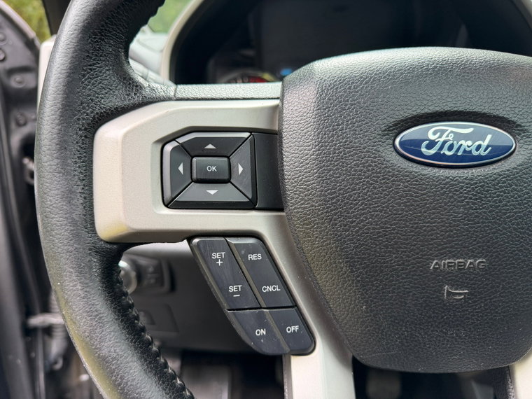 Vehicle Image 17