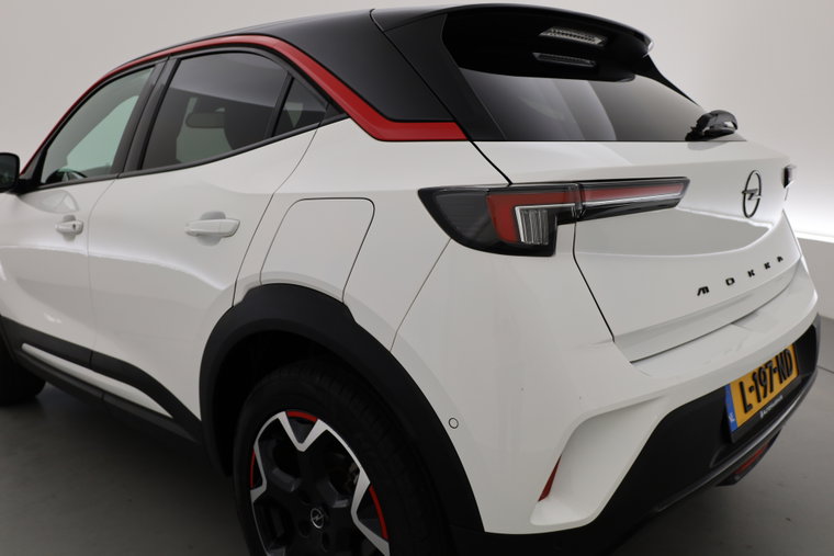 Vehicle Image 42