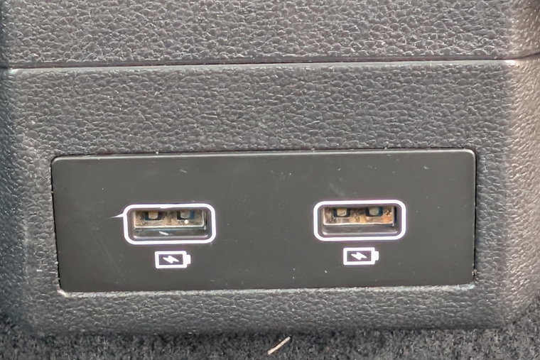 Vehicle Image 36