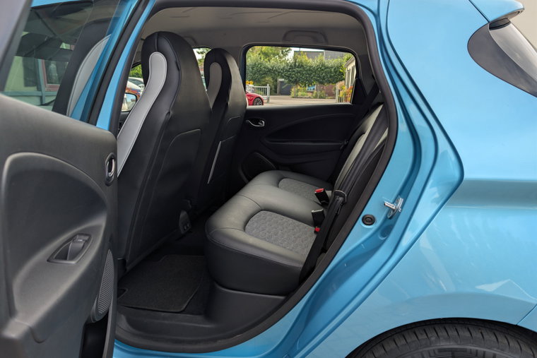 Vehicle Image 41