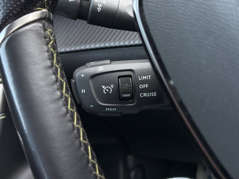 Vehicle Image 27