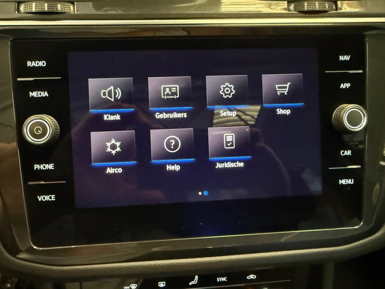 Vehicle Image 35