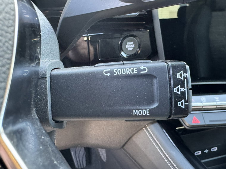 Vehicle Image 45
