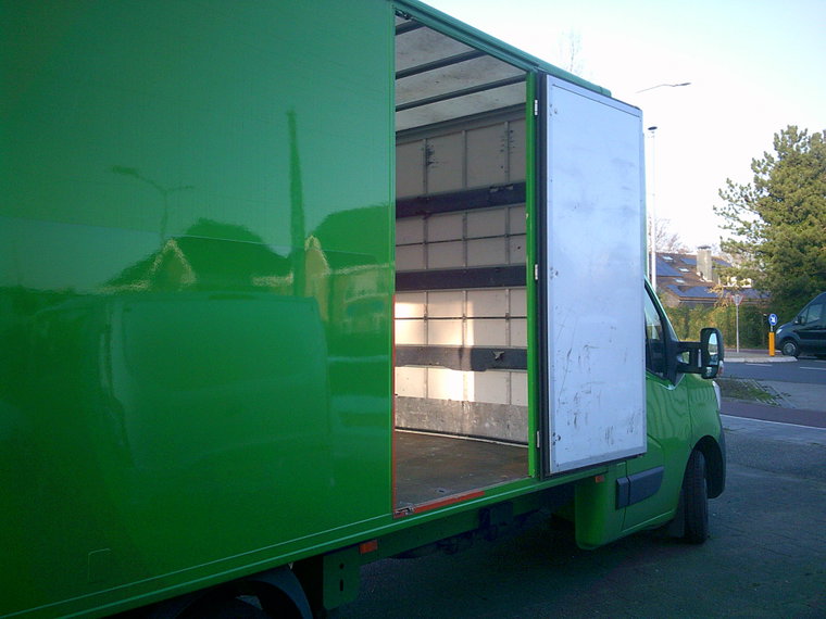 Vehicle Image 9