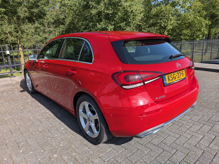 Vehicle Image 16