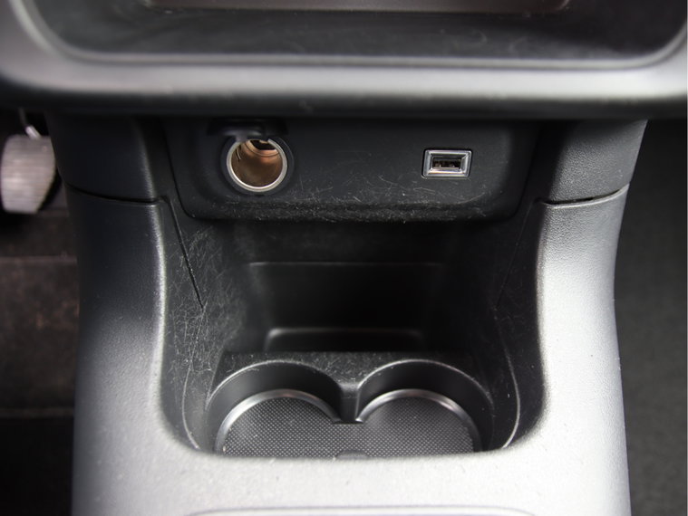 Vehicle Image 27