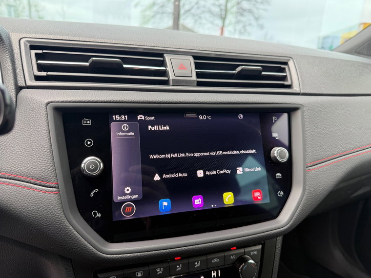 Vehicle Image 14