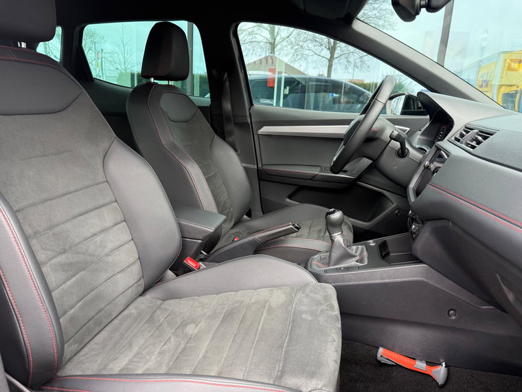 Vehicle Image 31