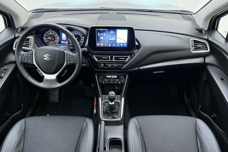 Vehicle Image 32