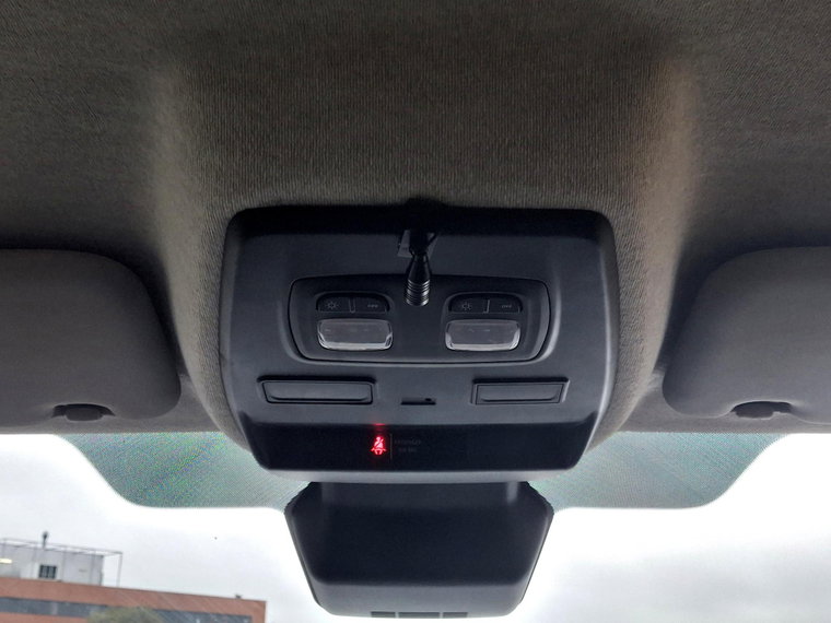 Vehicle Image 30
