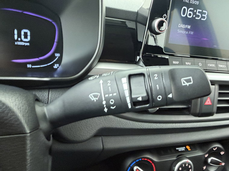 Vehicle Image 26