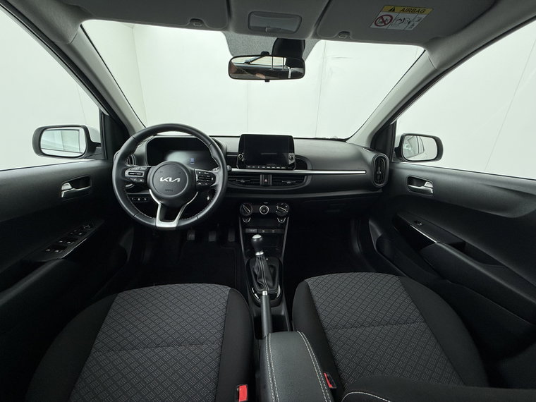Vehicle Image 37