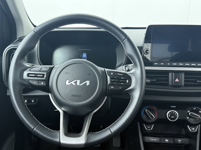 Vehicle Image 38