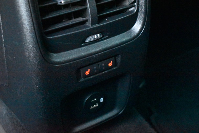 Vehicle Image 17