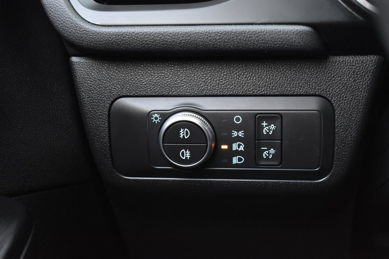 Vehicle Image 22