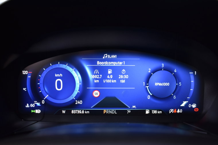 Vehicle Image 24