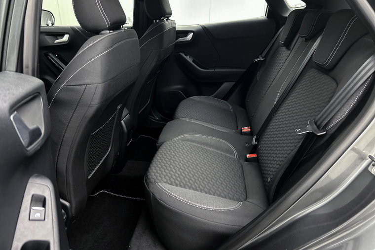 Vehicle Image 28