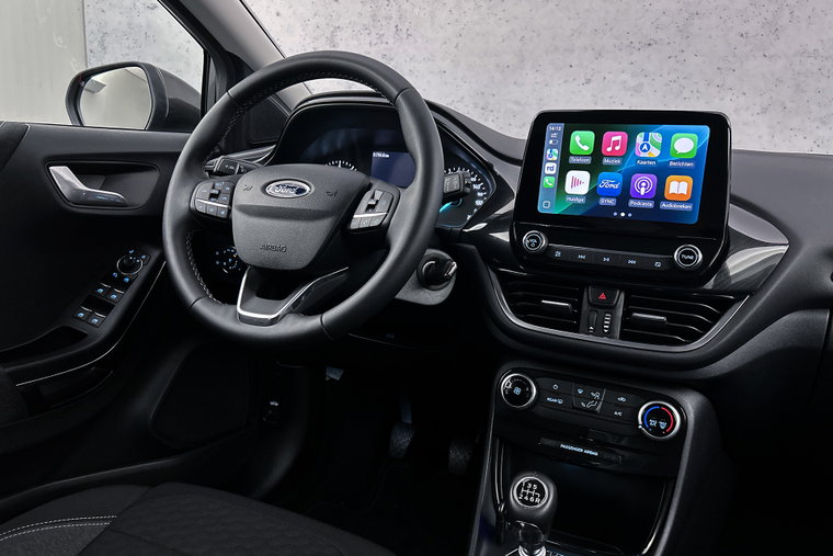 Vehicle Image 30