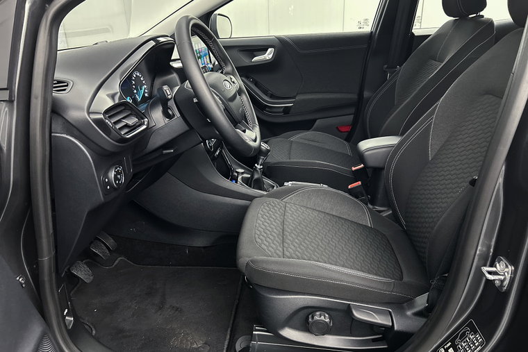 Vehicle Image 31
