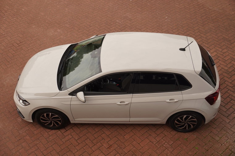 Vehicle Image 30