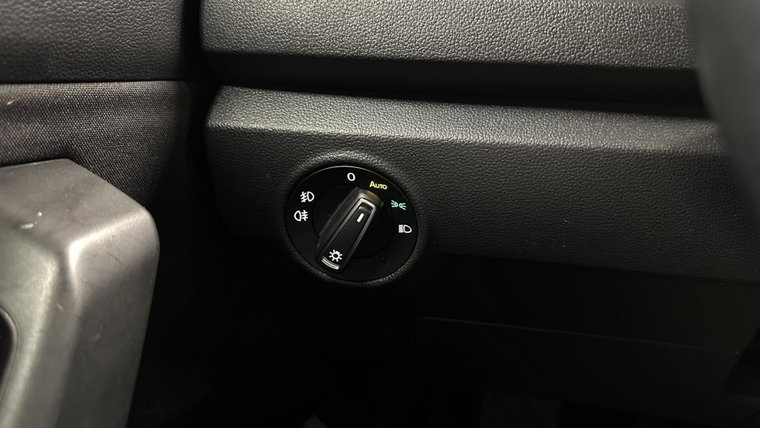 Vehicle Image 27