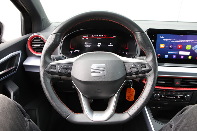 Vehicle Image 19