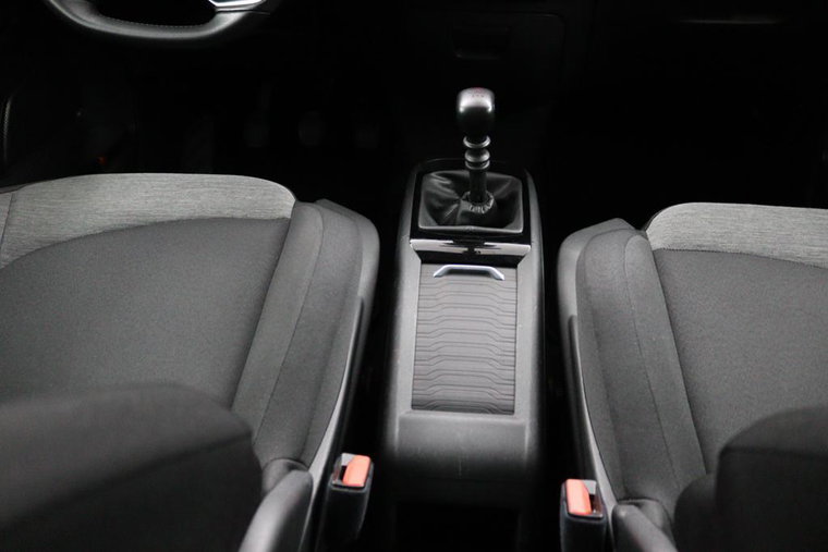 Vehicle Image 50