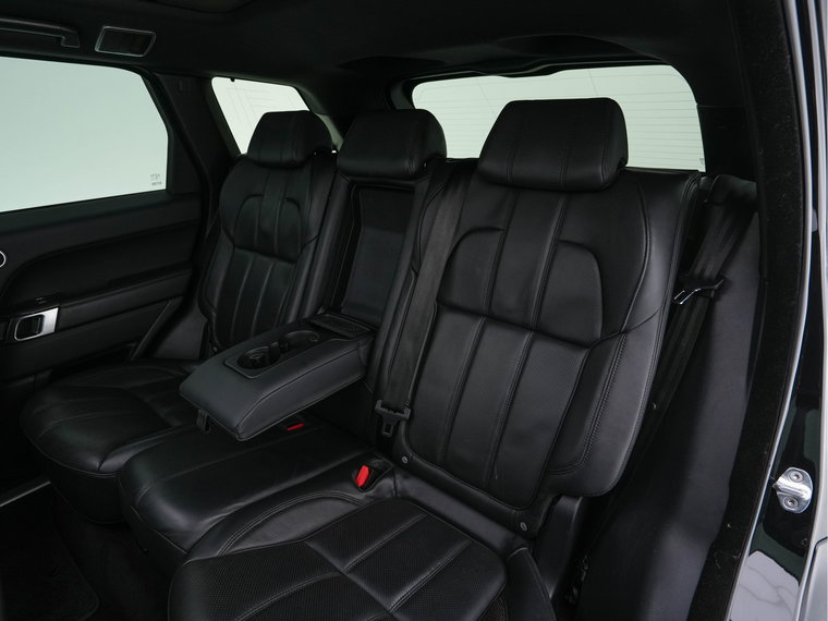 Vehicle Image 24