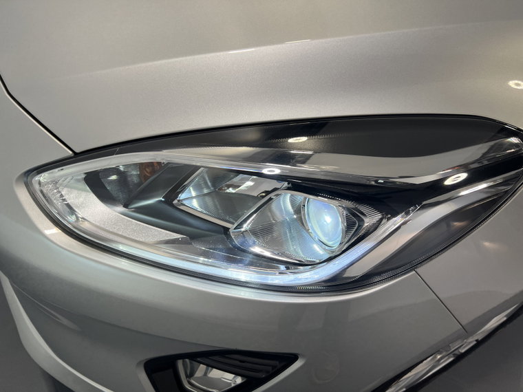 Vehicle Image 27