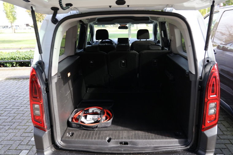 Vehicle Image 18