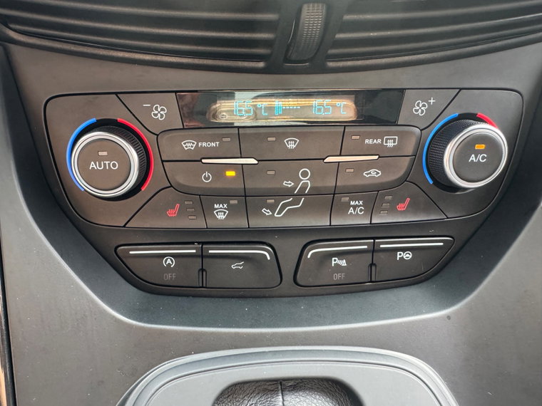 Vehicle Image 17