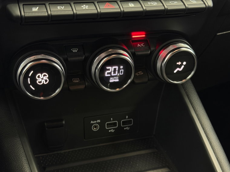 Vehicle Image 40