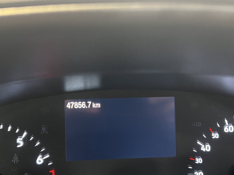 Vehicle Image 26
