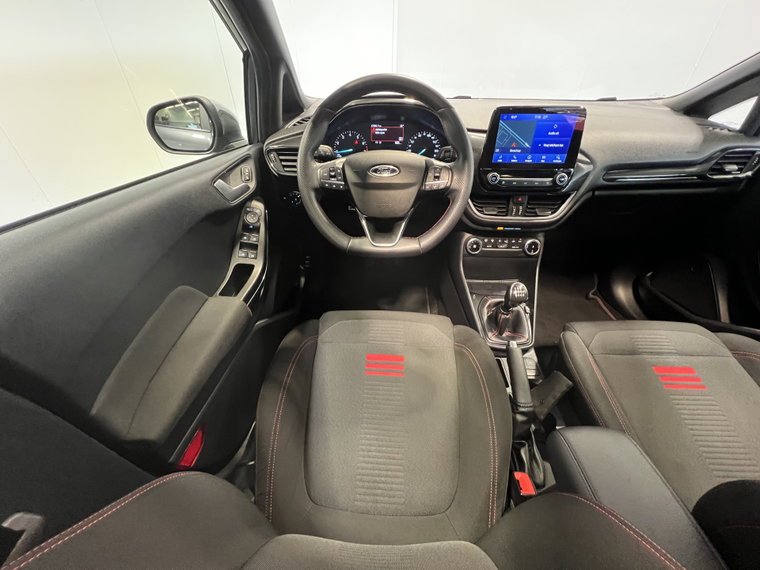 Vehicle Image 36