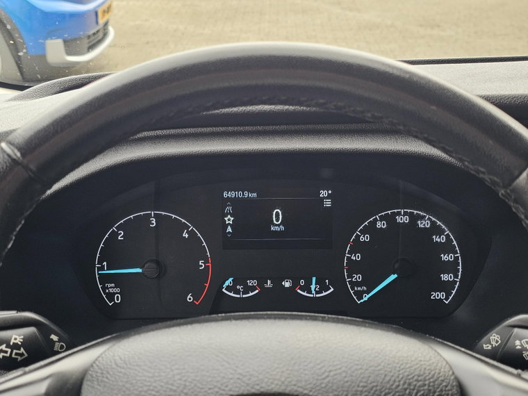 Vehicle Image 19