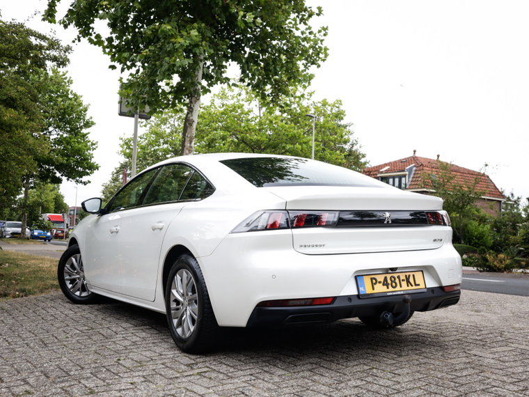 Vehicle Image 37