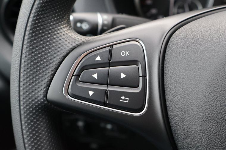 Vehicle Image 27