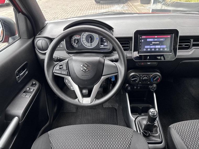 Vehicle Image 14