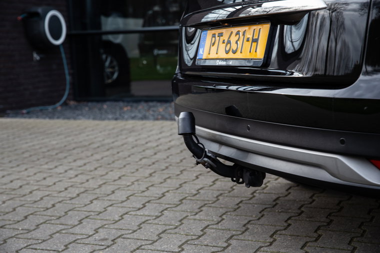 Vehicle Image 24