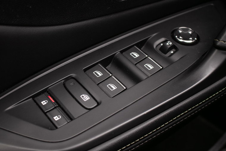 Vehicle Image 40