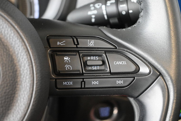 Vehicle Image 21