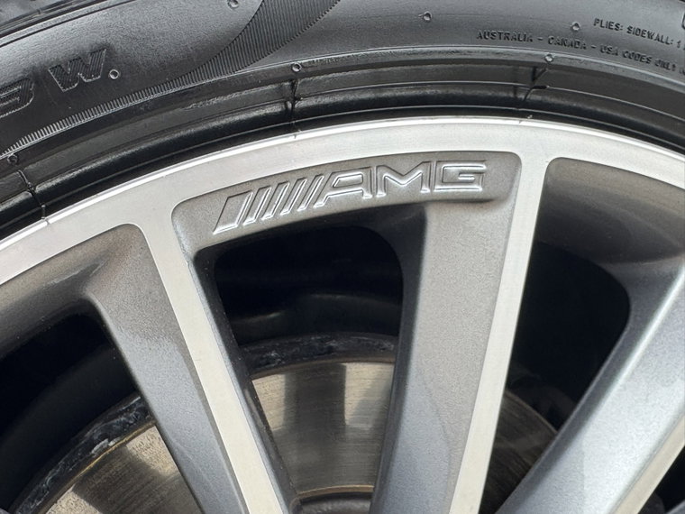 Vehicle Image 35