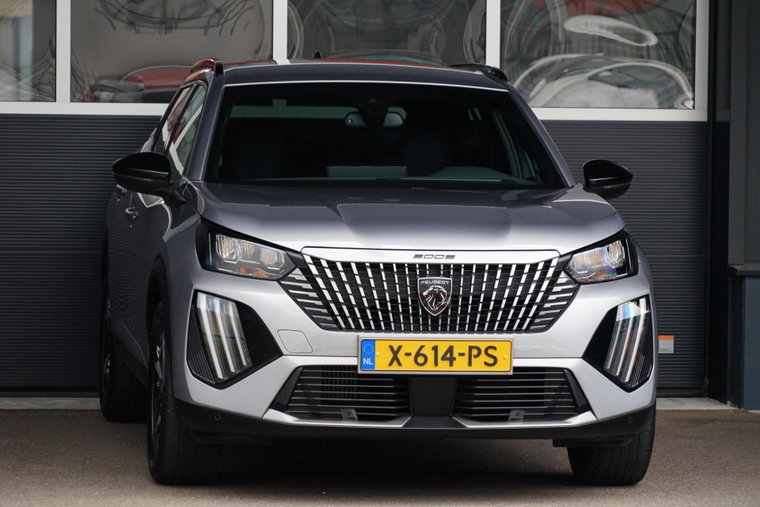 Vehicle Image 30